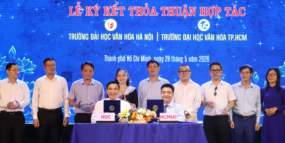 Tăng cường liên kết đào tạo: Trường Đại học Văn hóa TP.HCM ký kết hợp tác chiến lược với Trường Đại học Văn hóa Hà Nội