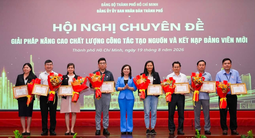 Đảng bộ Trường Đại học Văn hóa TP. Hồ Chí Minh được biểu dương trong công tác phát triển Đảng 6 tháng đầu năm 2026